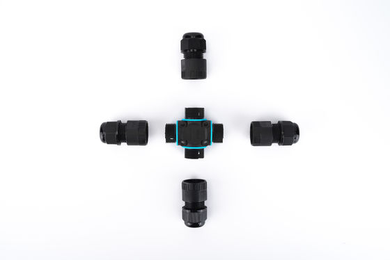 Su geçirmez IP68 Çapraz Hızlı Bağlantı 4 Yollu Elektrik Kablosu Bağlantısı Kurulumu Kolay