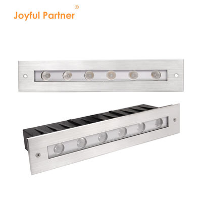 Fabrika Doğrudan Tedarik IP 68 Giriş Voltajı 24VDC 6X1W LED Tek Renkli Işın Köşe 8 Derece Havuz LED Işıklar