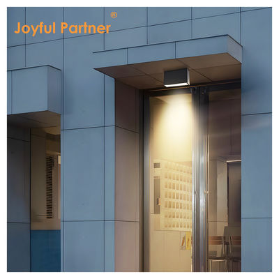 Yeni Tasarım Doğrusal Aydınlatma Düşük Voltajlı DC 24V LED Işık 2700k 3000k 4000k CE/RoHS 5*2W LED SMD Tempered Glass